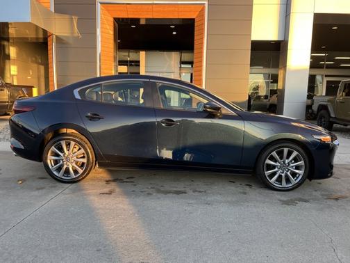 2025 Mazda Mazda3 2.5 S Preferred