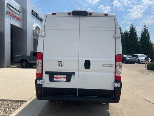 Bright White 2025 RAM ProMaster 3500 High Roof