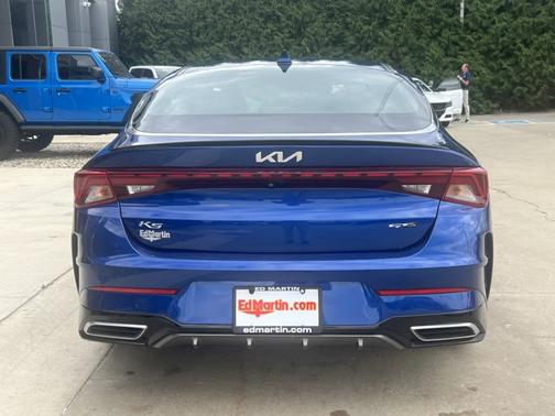 2022 Kia K5 GT-Line