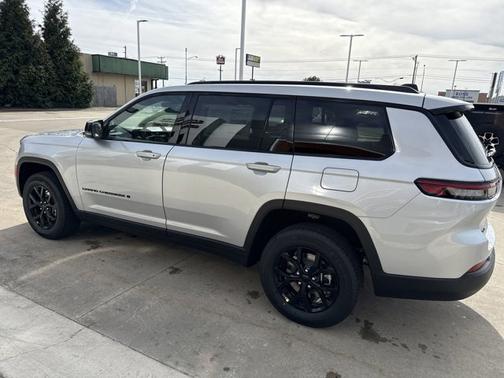 2025 Jeep Grand Cherokee L Altitude X