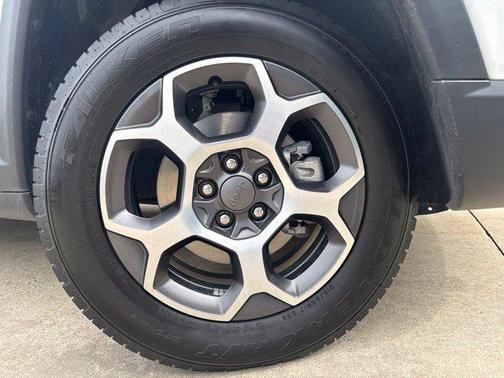 Bright White Clearcoat 2022 Jeep Compass Trailhawk 4x4