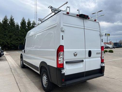 Bright White Clearcoat 2025 RAM ProMaster 2500 Tradesman