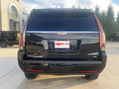2015 Cadillac Escalade Platinum