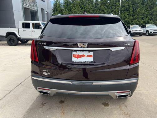 Garnet Metallic 2020 Cadillac XT5 Premium Luxury