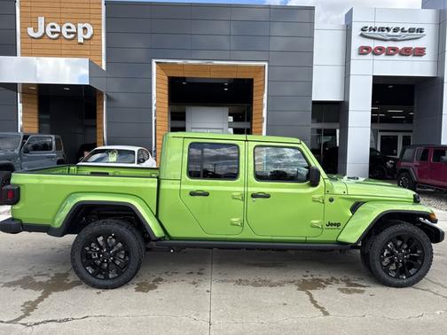 2025 Jeep Gladiator Nighthawk