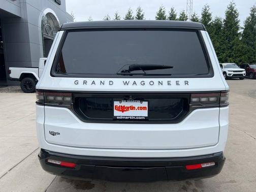 Bright White Clearcoat 2024 Jeep Grand Wagoneer Series II 4x4