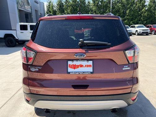 Cinnamon Glaze Metallic 2018 Ford Escape SE