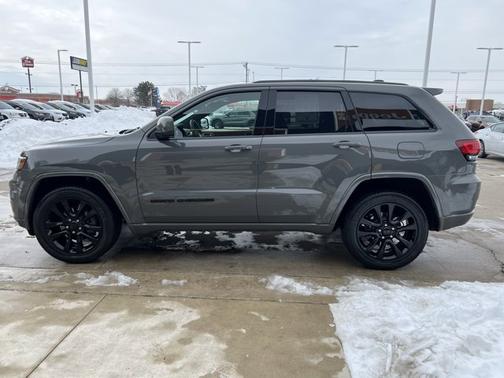 2019 Jeep Grand Cherokee Altitude