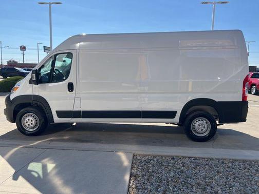 Bright White 2025 RAM ProMaster 2500 Tradesman