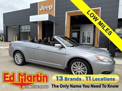 2013 Chrysler 200 Limited