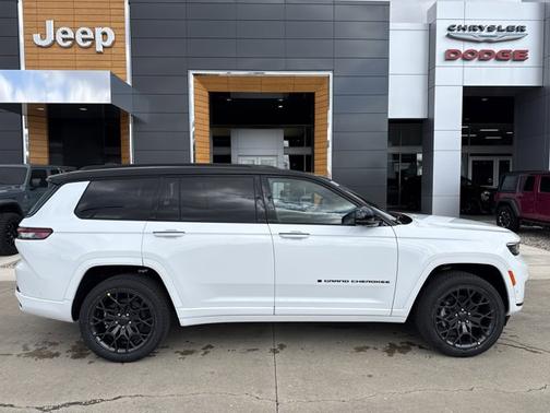 2025 Jeep Grand Cherokee L Summit Reserve
