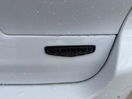 2025 Jeep Grand Cherokee L Summit Reserve