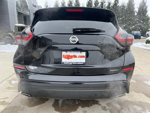 2022 Nissan Murano SV