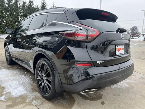 2022 Nissan Murano SV