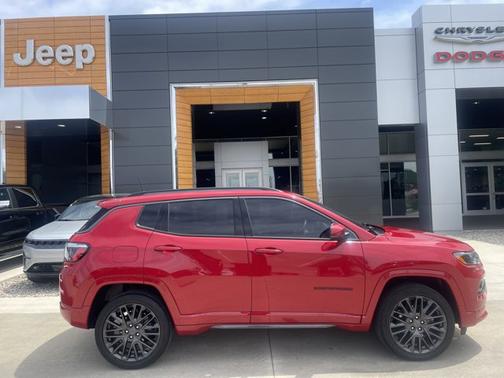 2022 Jeep Compass (RED) Edition