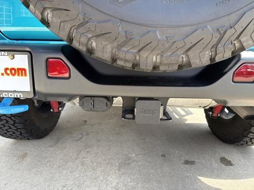 2024 Jeep Wrangler 4xe Willys