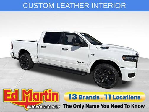 Bright White Clearcoat 2026 RAM 1500 Big Horn/Lone Star
