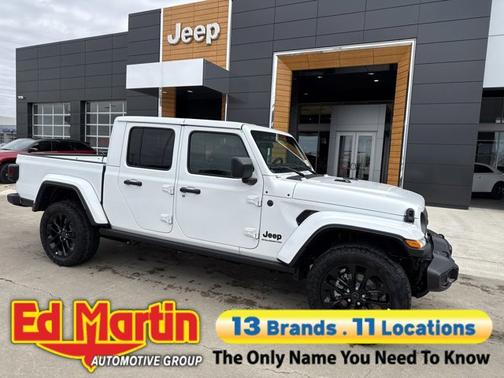 2025 Jeep Gladiator Nighthawk