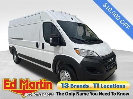 Bright White Clearcoat 2025 RAM ProMaster 2500 Tradesman