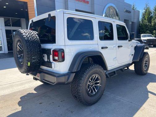 Bright White Clearcoat 2026 Jeep Wrangler Willys