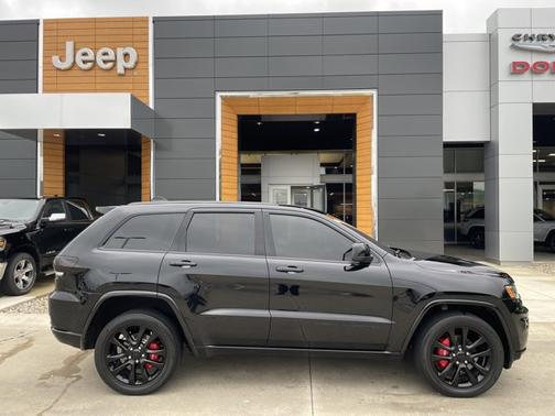 2017 Jeep Grand Cherokee Altitude