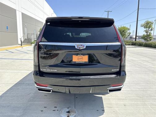 2023 Cadillac Escalade ESV Luxury