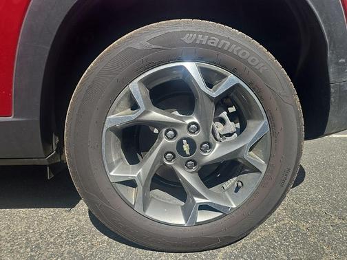 Crimson Metallic 2025 Chevrolet Trax LT