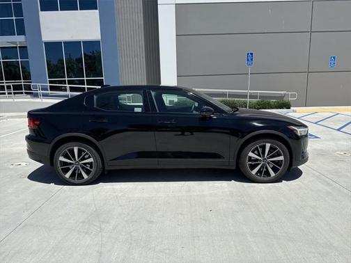 2022 Polestar 2 Long Range Dual Motor
