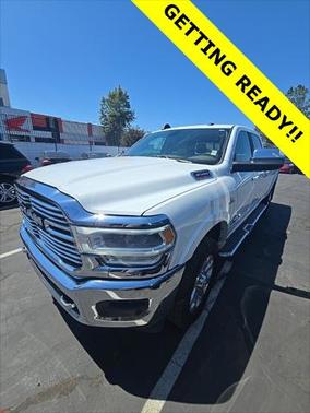 2021 RAM 3500 Laramie Crew Cab 4x4 8' Box