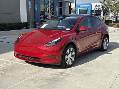 2024 Tesla Model Y Long Range Dual Motor All-Wheel Drive