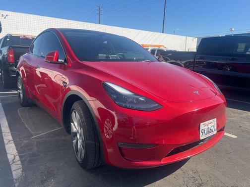 2024 Tesla Model Y Long Range Dual Motor All-Wheel Drive
