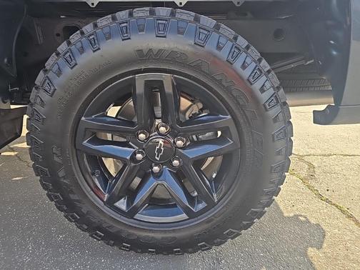 2019 Chevrolet Silverado 1500 Custom Trail Boss