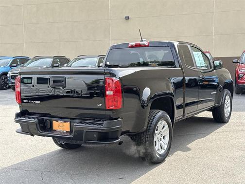 Black 2022 Chevrolet Colorado LT