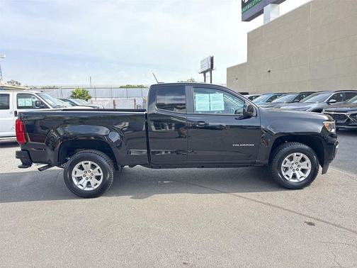 Black 2022 Chevrolet Colorado LT