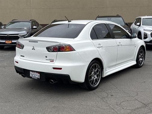 Wicked White Metallic 2014 Mitsubishi Lancer Evolution MR