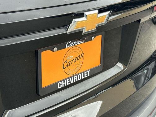 Mosaic Black Metallic 2024 Chevrolet Traverse LT