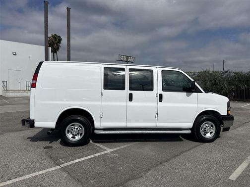 2024 Chevrolet Express 2500 RWD 2500 Regular Wheelbase WT