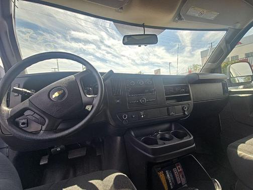 Summit White 2024 Chevrolet Express 2500 RWD 2500 Regular Wheelbase WT