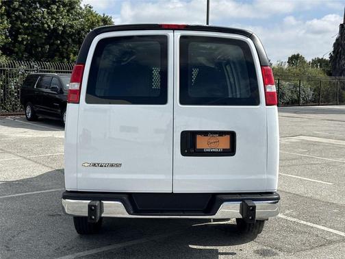 2024 Chevrolet Express 2500 RWD 2500 Regular Wheelbase WT