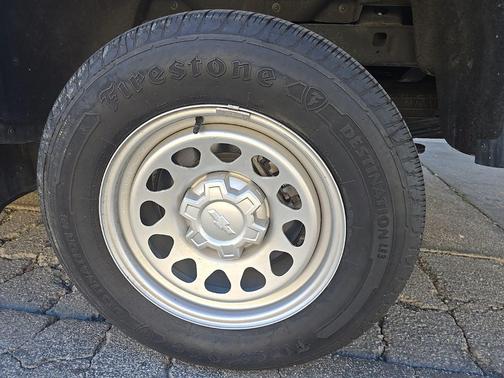 2023 Chevrolet Colorado WT