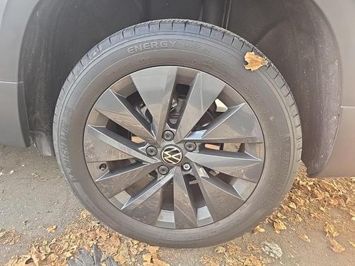 2024 Volkswagen Taos 1.5T S