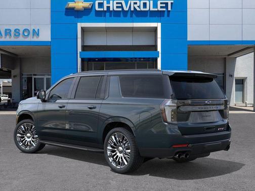 2025 Chevrolet Suburban RST