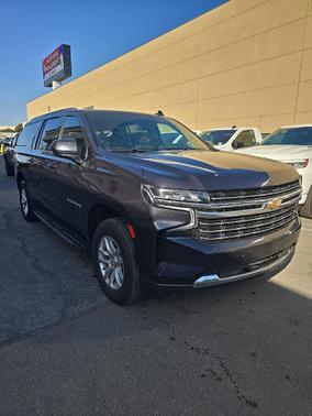 2024 Chevrolet Suburban LT