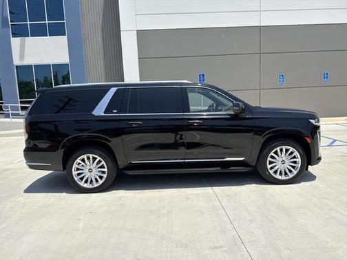 2021 Cadillac Escalade ESV Luxury