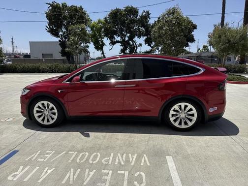 2019 Tesla Model X Long Range