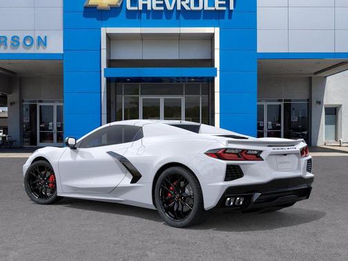 Arctic White 2026 Chevrolet Corvette Stingray w/1LT