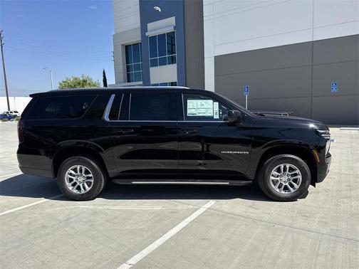 2026 Chevrolet Suburban LS