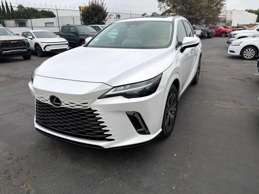 White Pearl 2023 Lexus RX 350 Premium