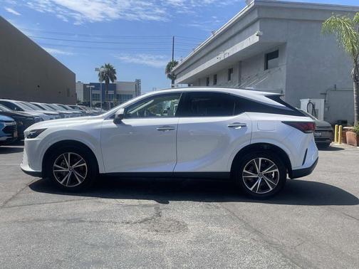 White Pearl 2023 Lexus RX 350 Premium