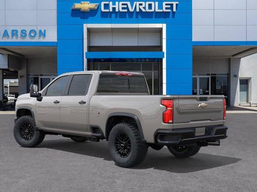 Summit White 2026 Chevrolet Silverado 2500 Crew Cab, Standard Bed, XR2, 4WD